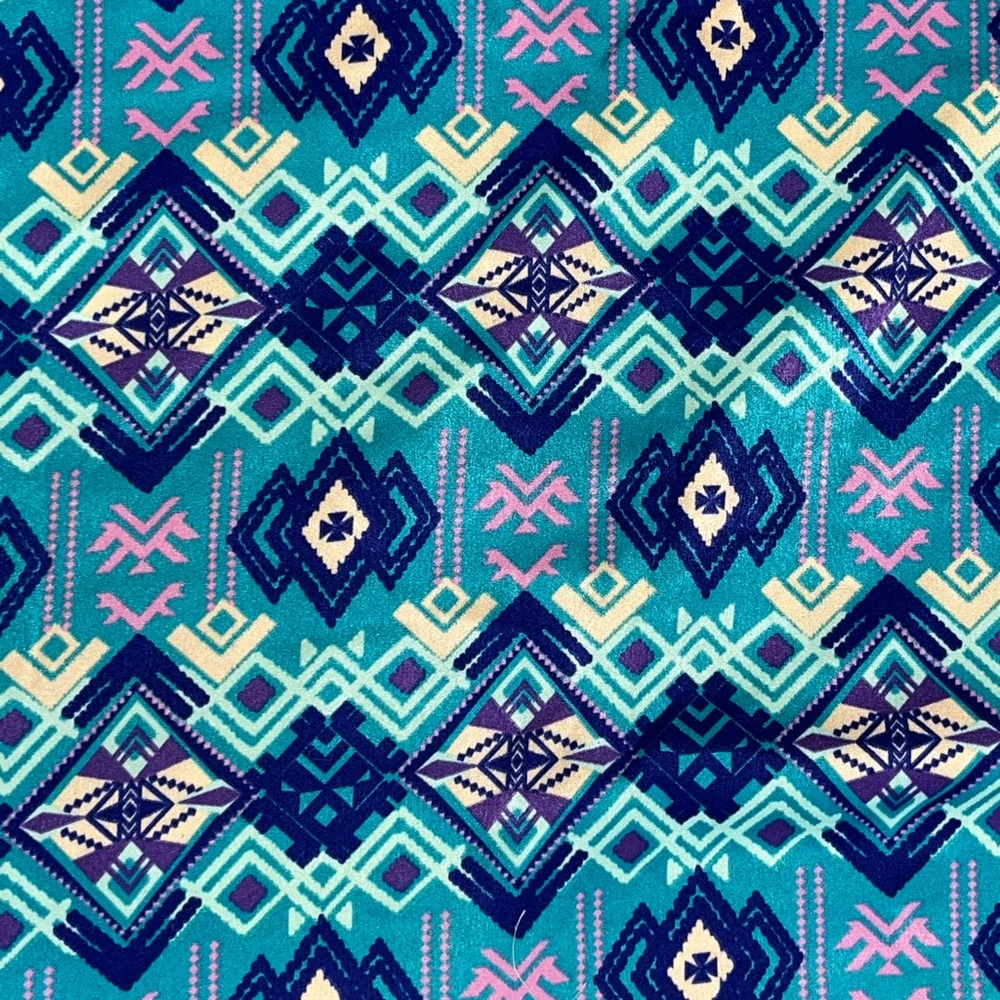 Everly Geometric Patterned Kids‎ Shirt Size Small - Picture 2 of 6